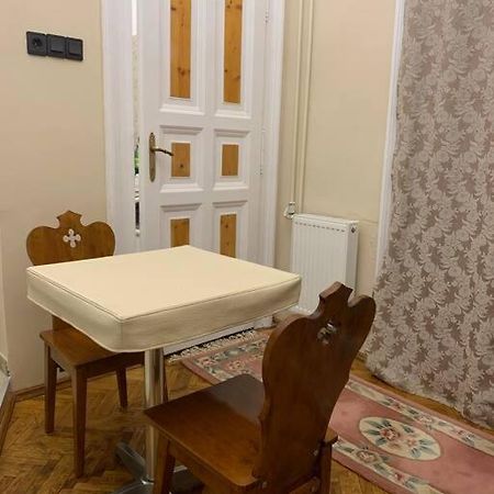 Central Location For One Person Budapeşte Dış mekan fotoğraf